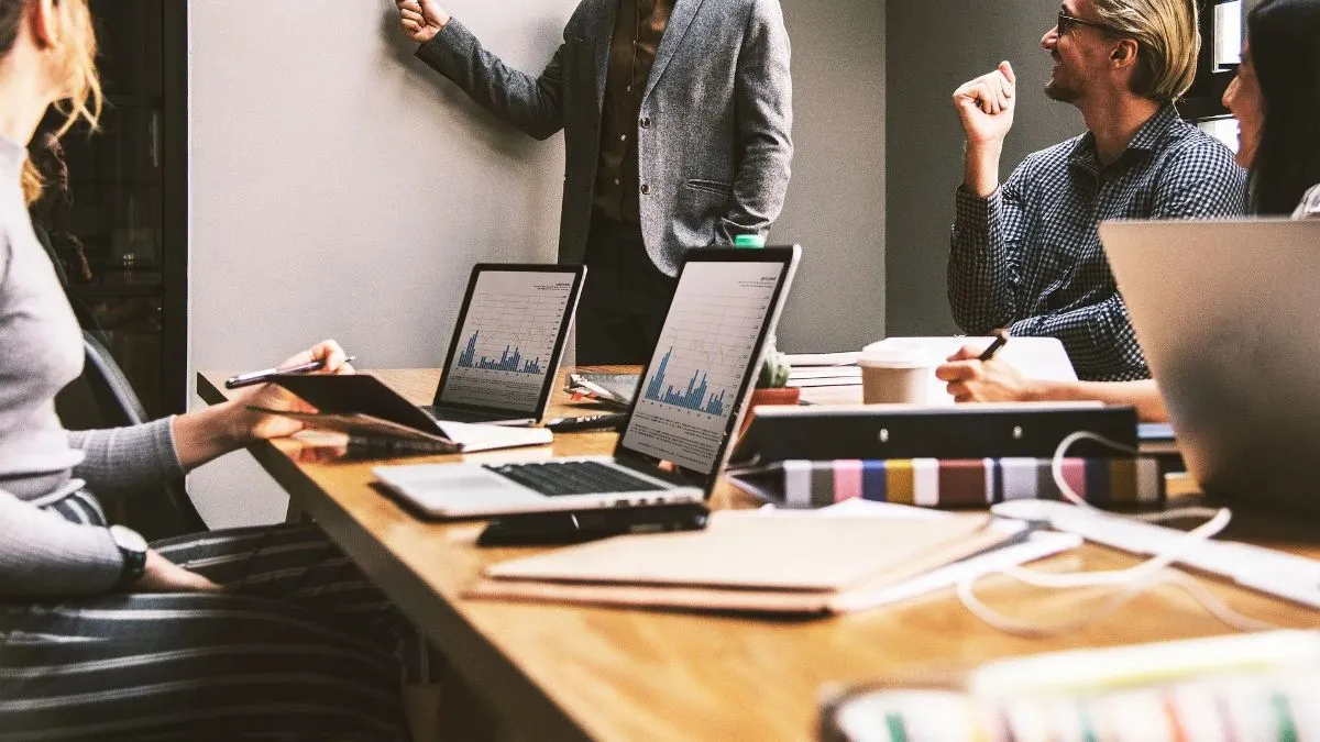 L'hypnose en entreprises : un outil au service du mieux-être au travail